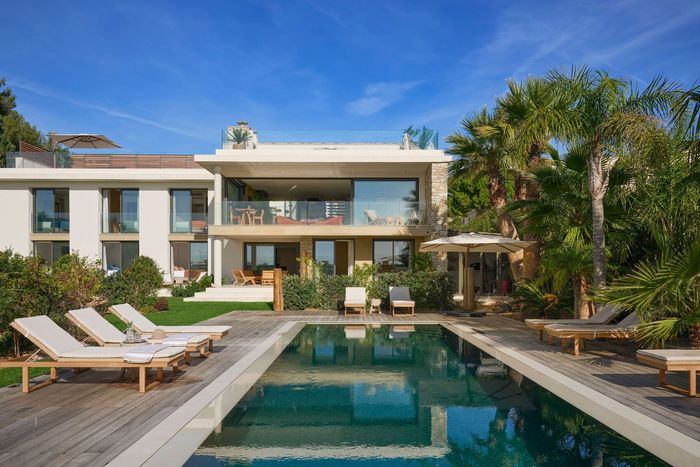 Villa Ciotat villa photo.